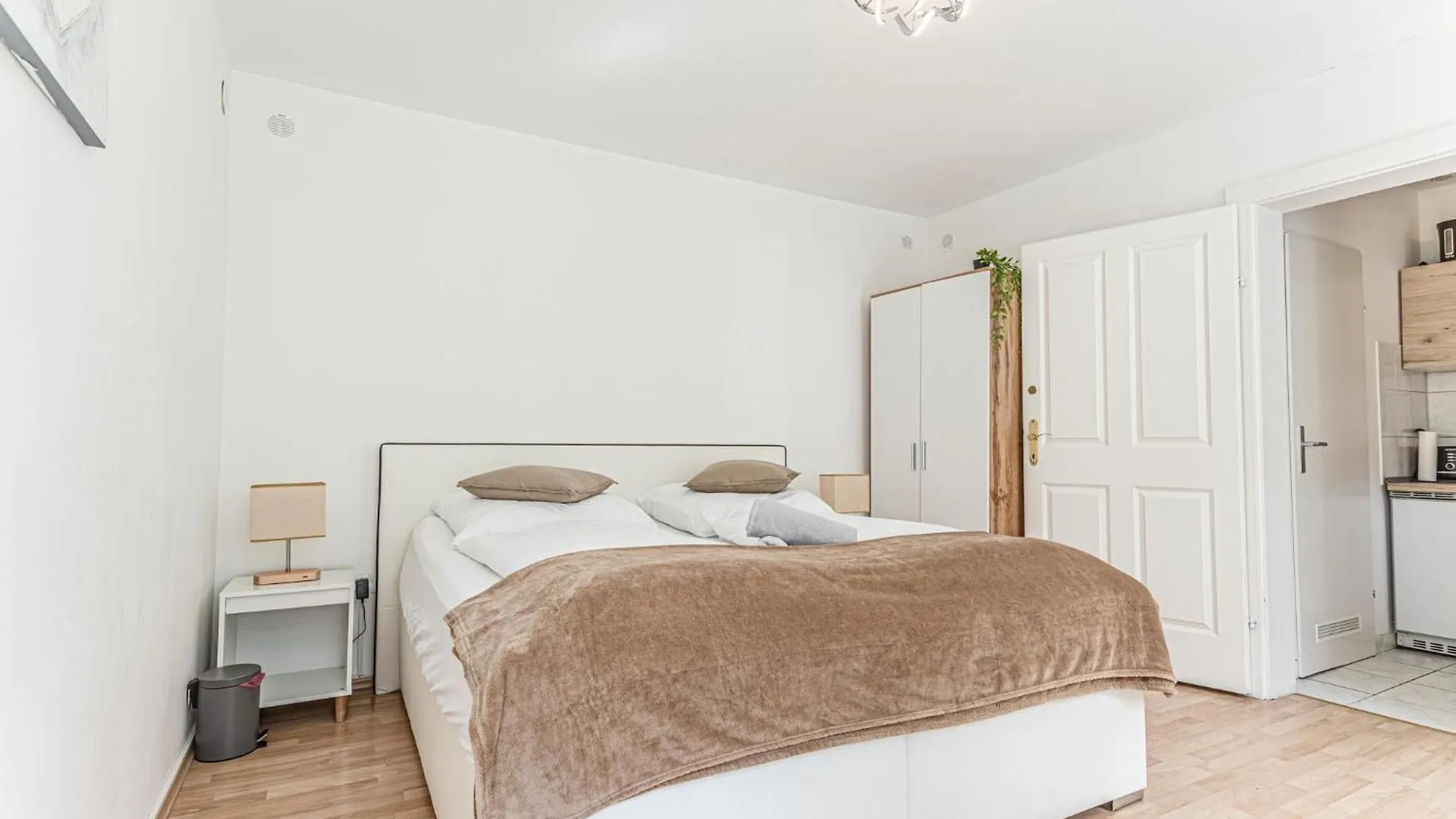 Modern 1Br Apartment Close To Westbahnhof Vienne